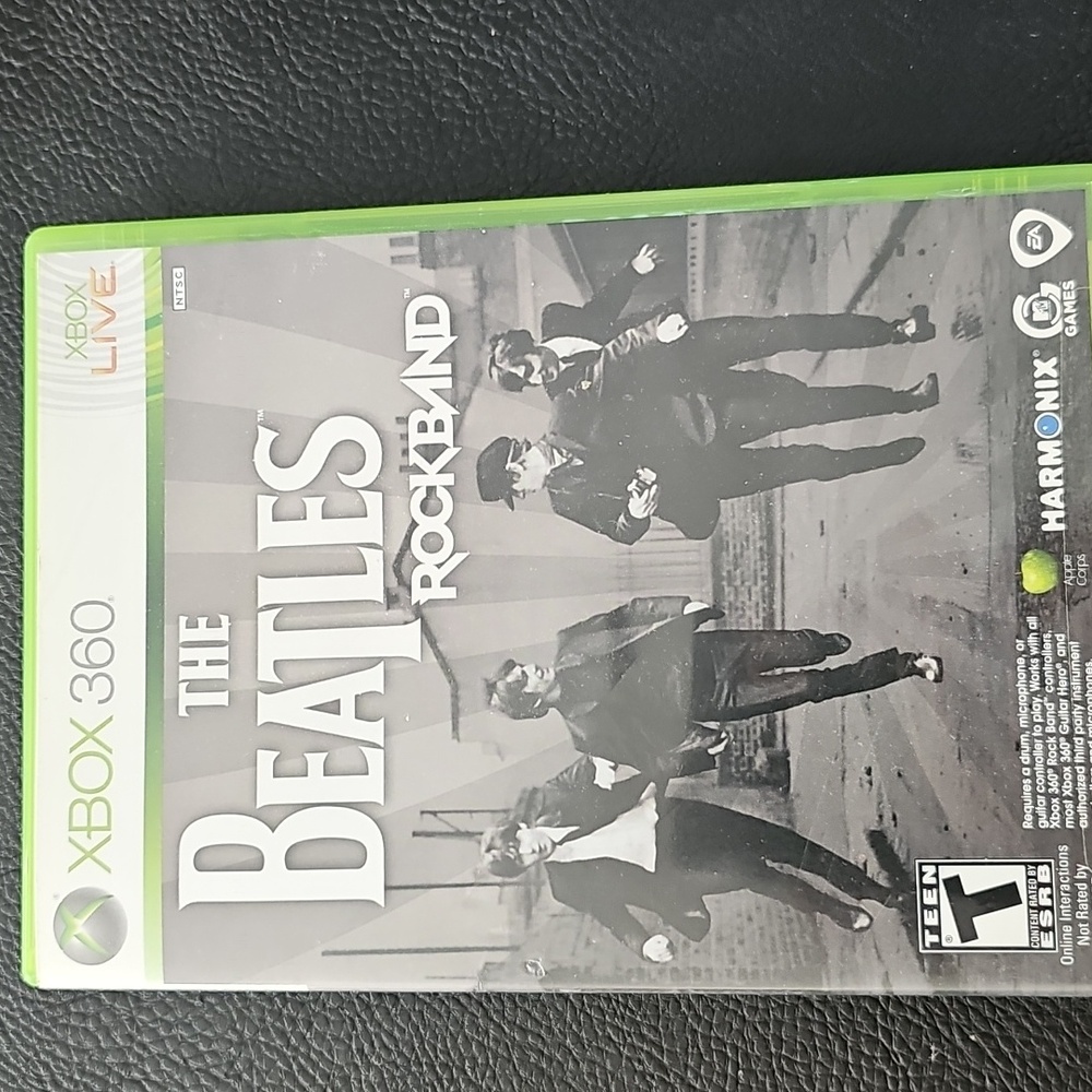 The Beatles: Rock Band for Xbox 360 - Green Edition